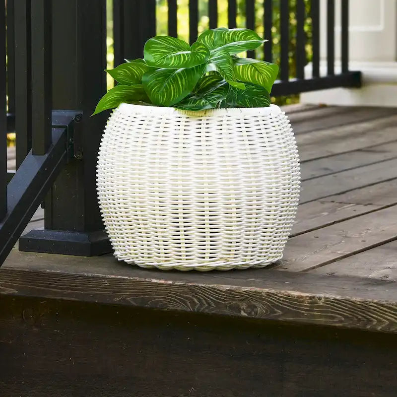 Household Essentials Short Resin Pedestal