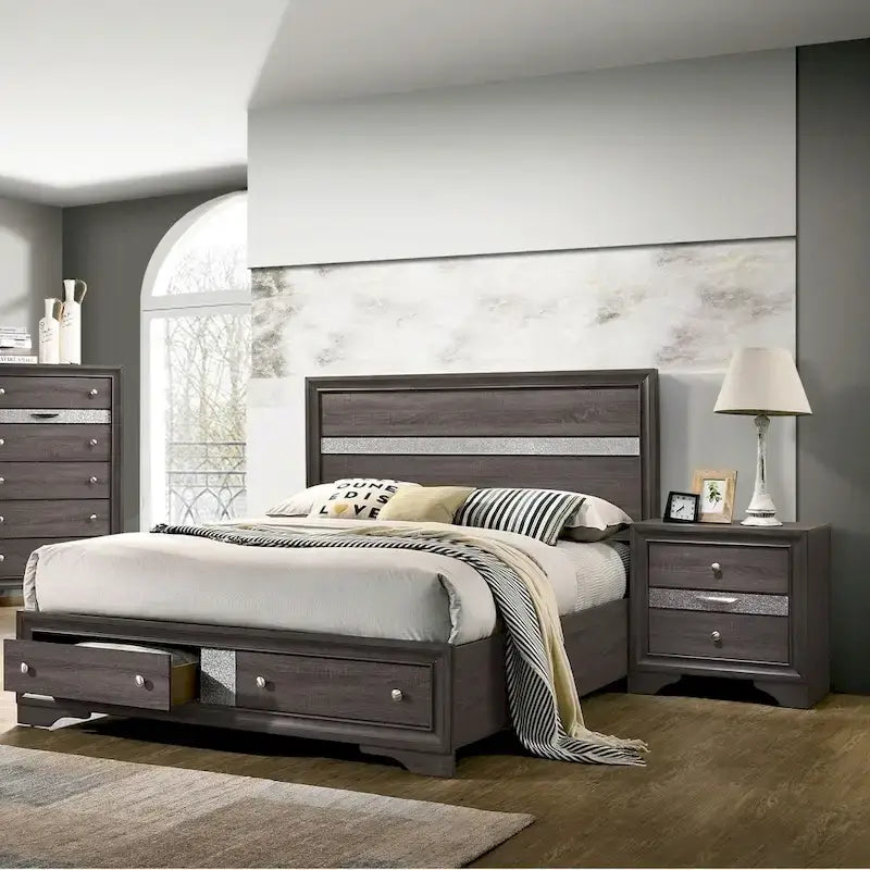 Bara Contemporary Grey Solid Wood 2-Piece Storage Platform Bedroom Set by Furniture of America