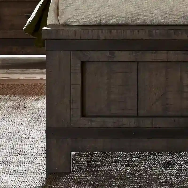 Thornwood Hills Rock Beaten Gray with Saw Cuts Queen Panel Bed